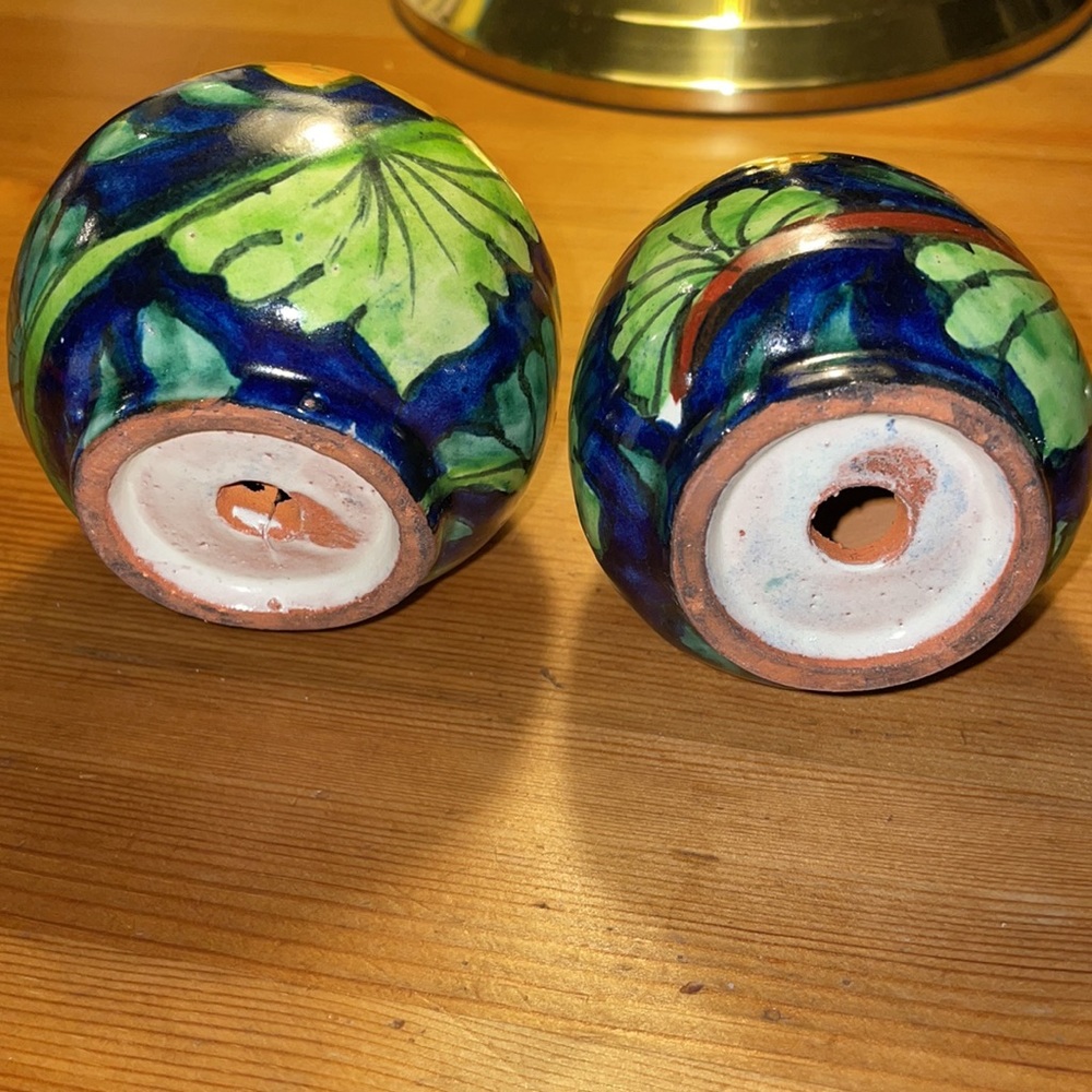 Vintage Fall Sunflower Salt and Pepper Shakers - Picture 5 of 5